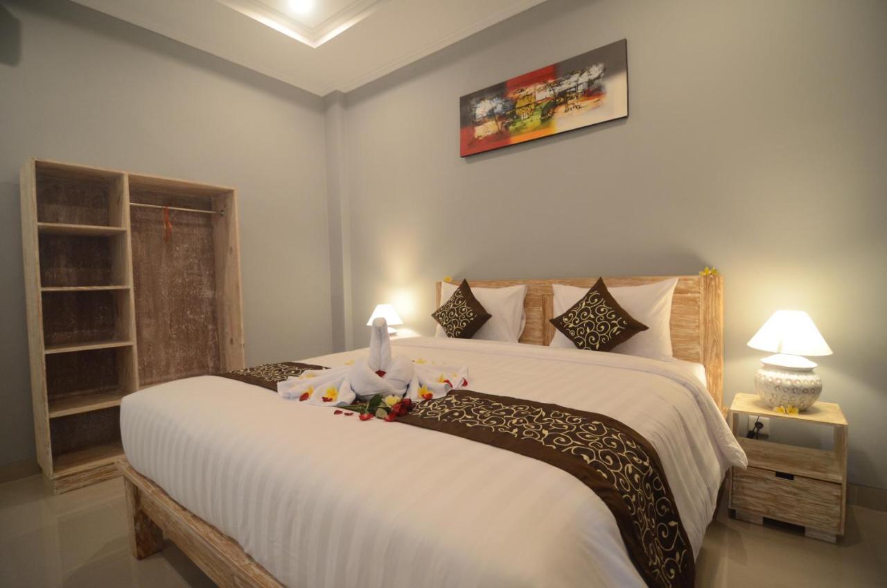 Kusuma Guesthouse 2 Canggu Esterno foto